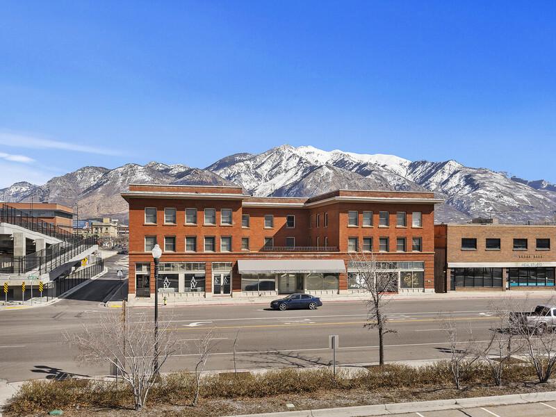 Apartments with Mountain View | New Brigham Apartments