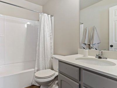 Bathroom | Oakwood Townhomes in Roy, UT