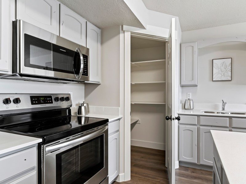 Kitchen with Full Pantry | Oakwood Townhomes