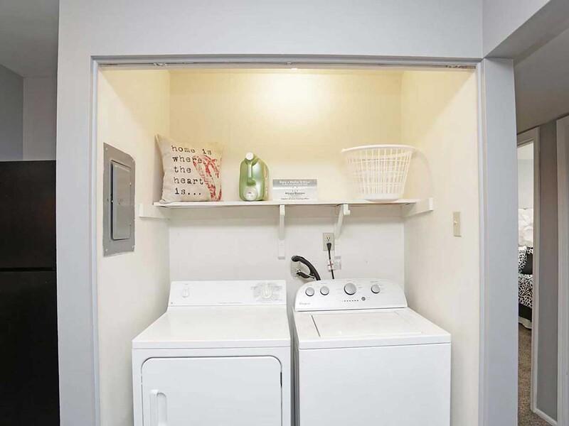 Laundry | Parkville Place Apartments in Parkville, MO