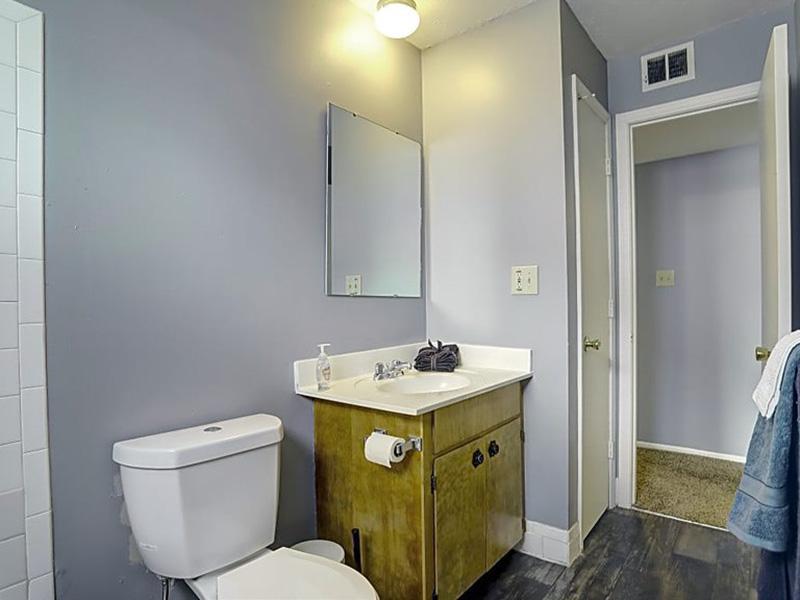 Bathroom | Parkville Place Apartments