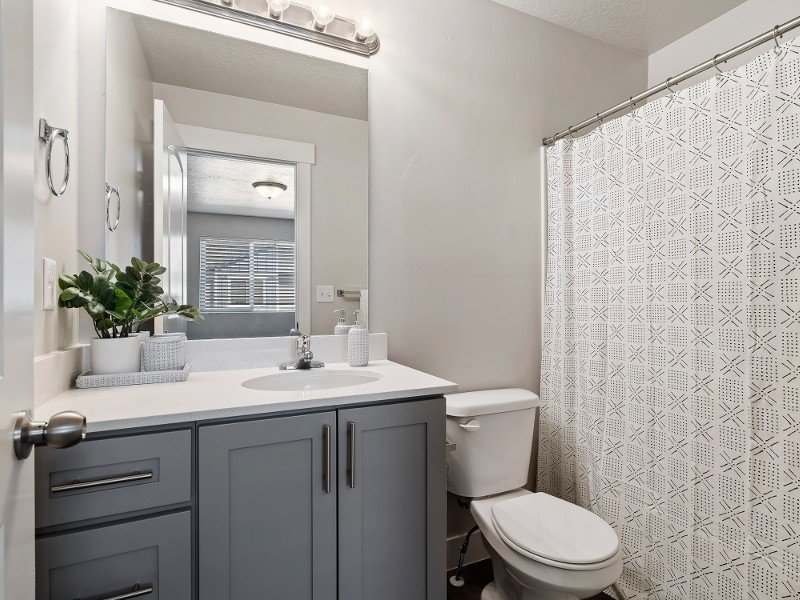 Beautiful Bathroom | Patriot Pointe Townhomes in Ogden, UT