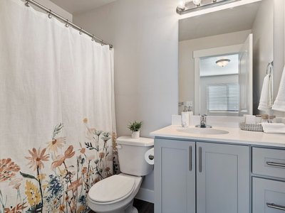 Bathroom | Patriot Pointe Townhomes in Ogden