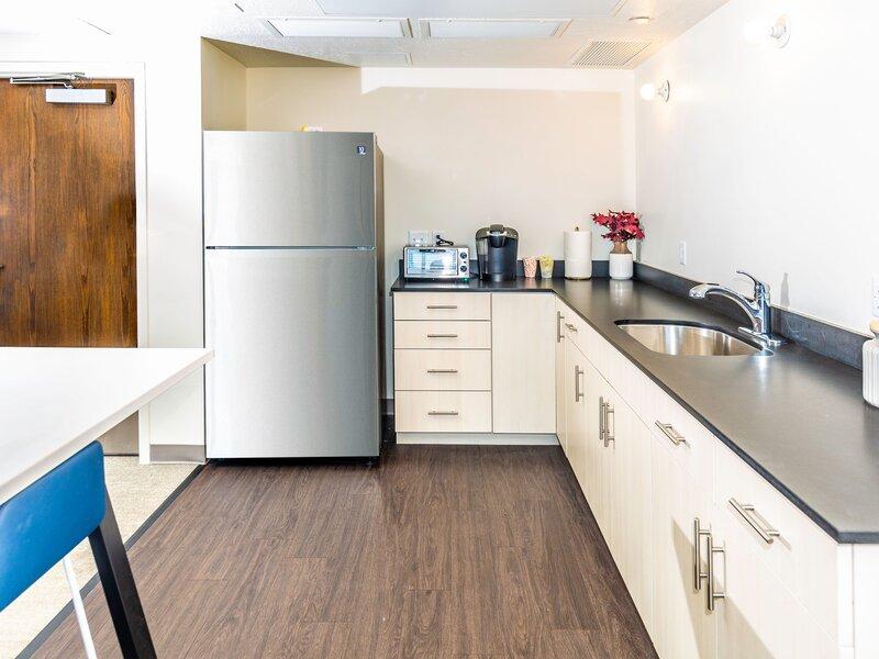 Clubroom Kitchen | Paxton 365 Apartments in Salt Lake City, UT