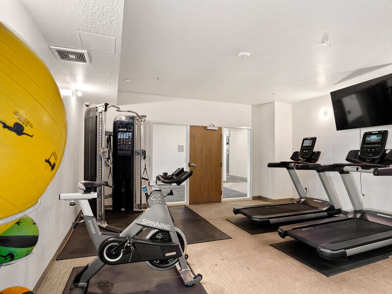 Fitness Center | Paxton 365 Apartments