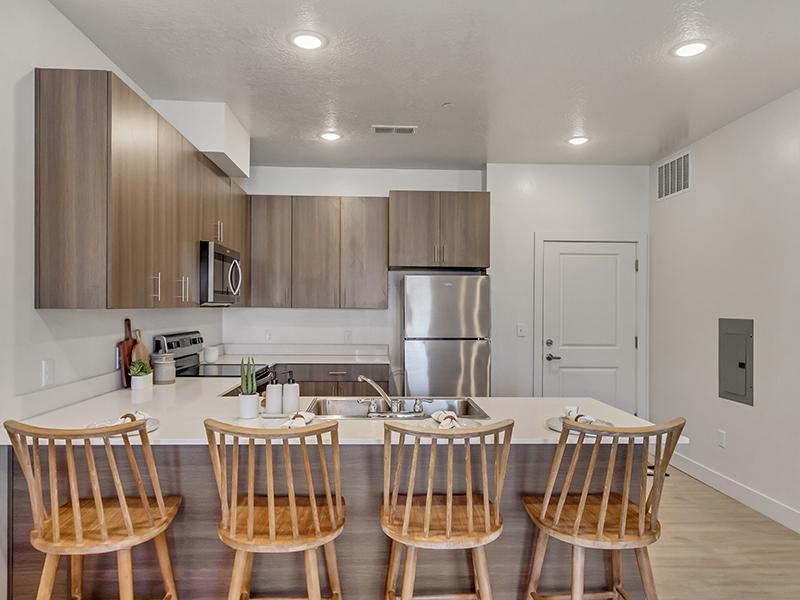 Kitchen | Ridgeline Apartments