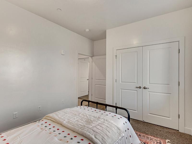 Room | Ridgeline Apartments in Spanish Fork