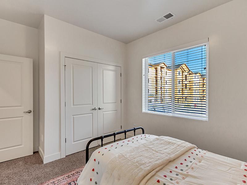 Bedroom | Ridgeline Apartments in Spanish Fork