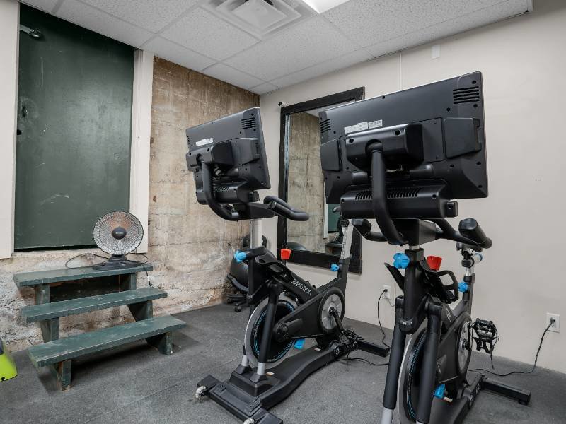 Cardio Center | Eleanor Rigby