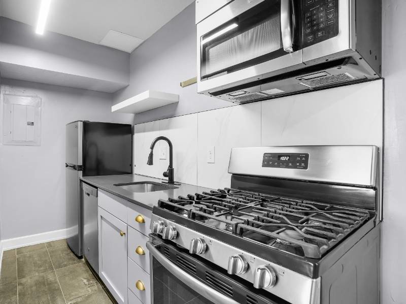 Gas Stoves | Eleanor Rigby