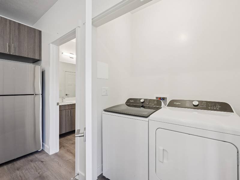 Washer & Dryer | River Meadows