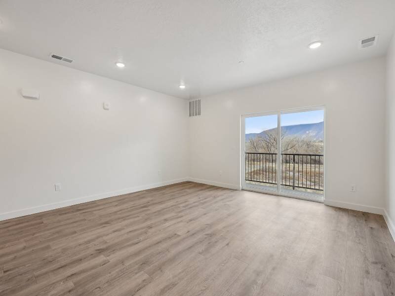 Open Floorplans | River Meadows Apartments