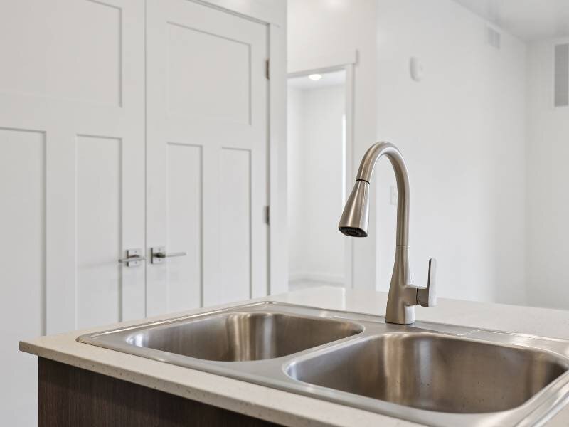 Kitchen Sink | River Meadows