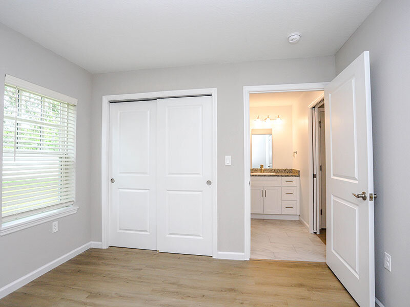 Closet | Royal Oak