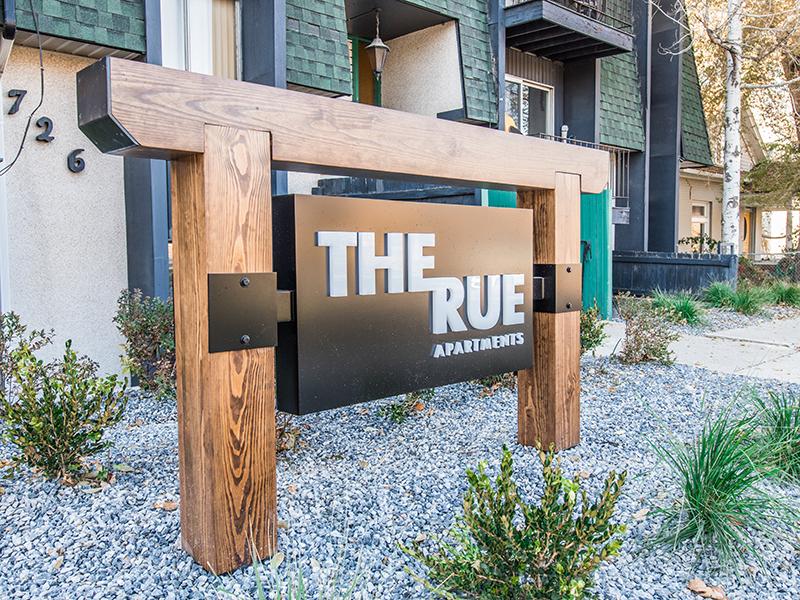 The Rue Apartment Sign | The Rue Apartments in Salt Lake City