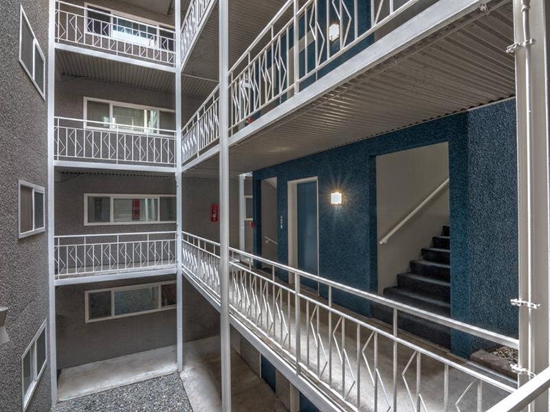 Building | Sheridan Beach Terrace
