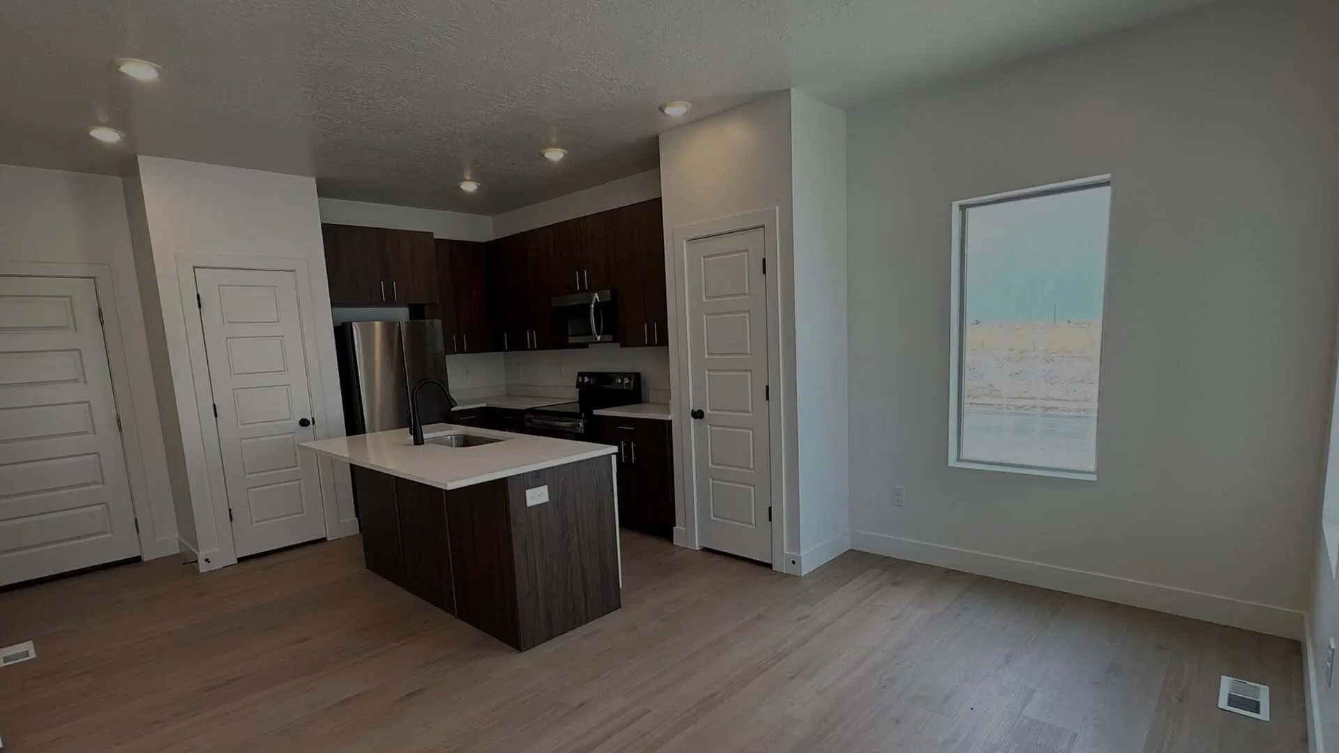 1252 N 680 W Tooele, UT 84074