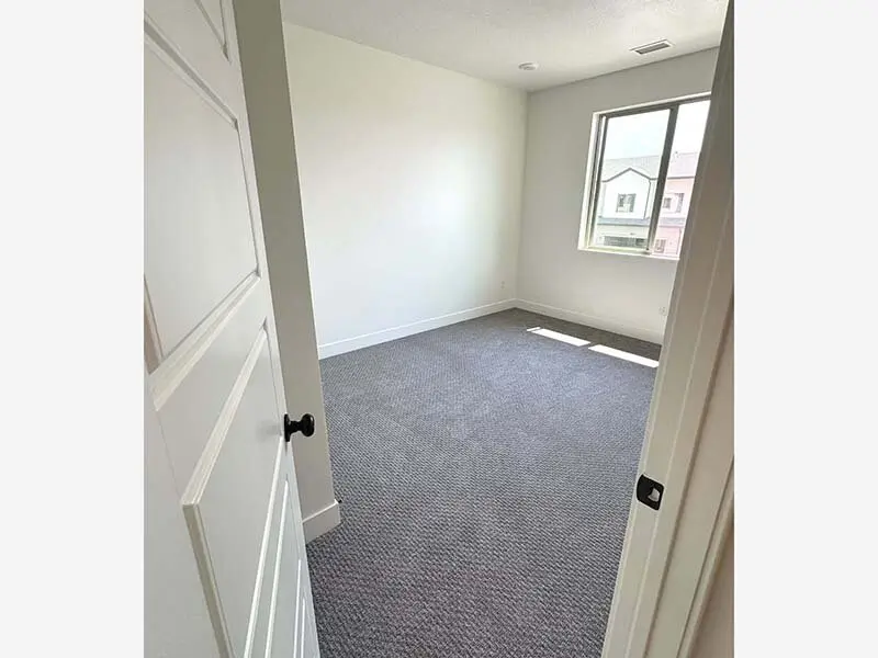 Bedroom Entry | Slatewood Townhomes