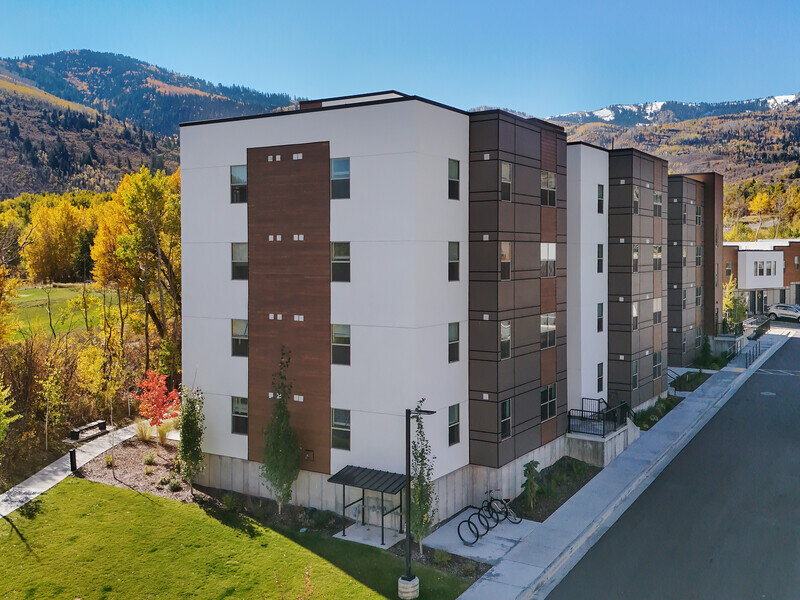 Apartment Building | Slopeside Village