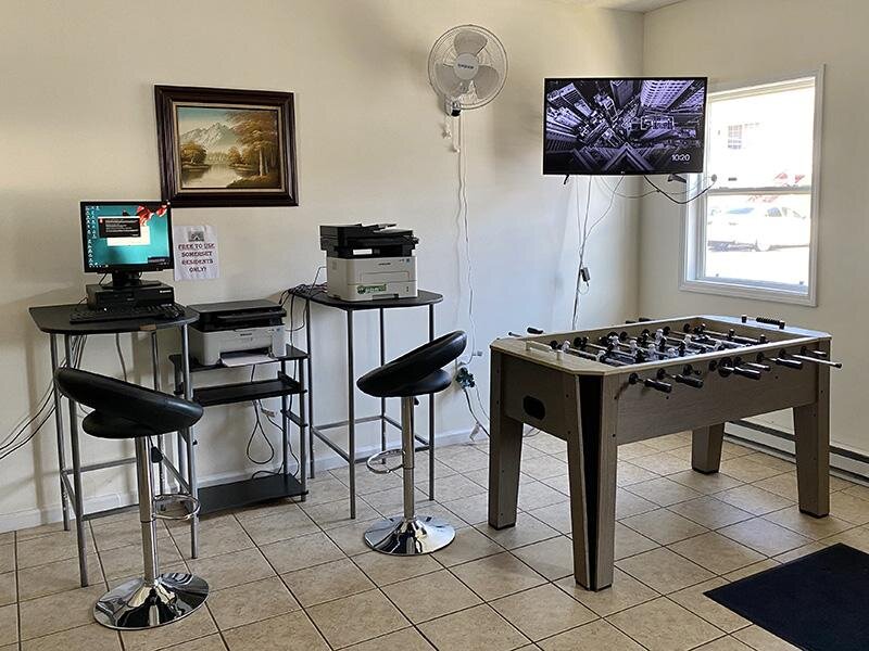 Gameroom | One Somerset Apartments