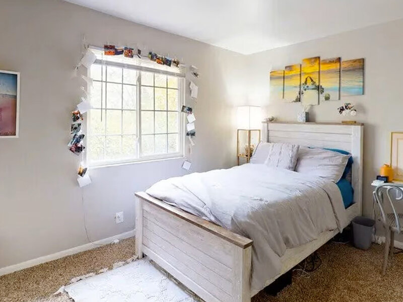 One Somerset Apartments