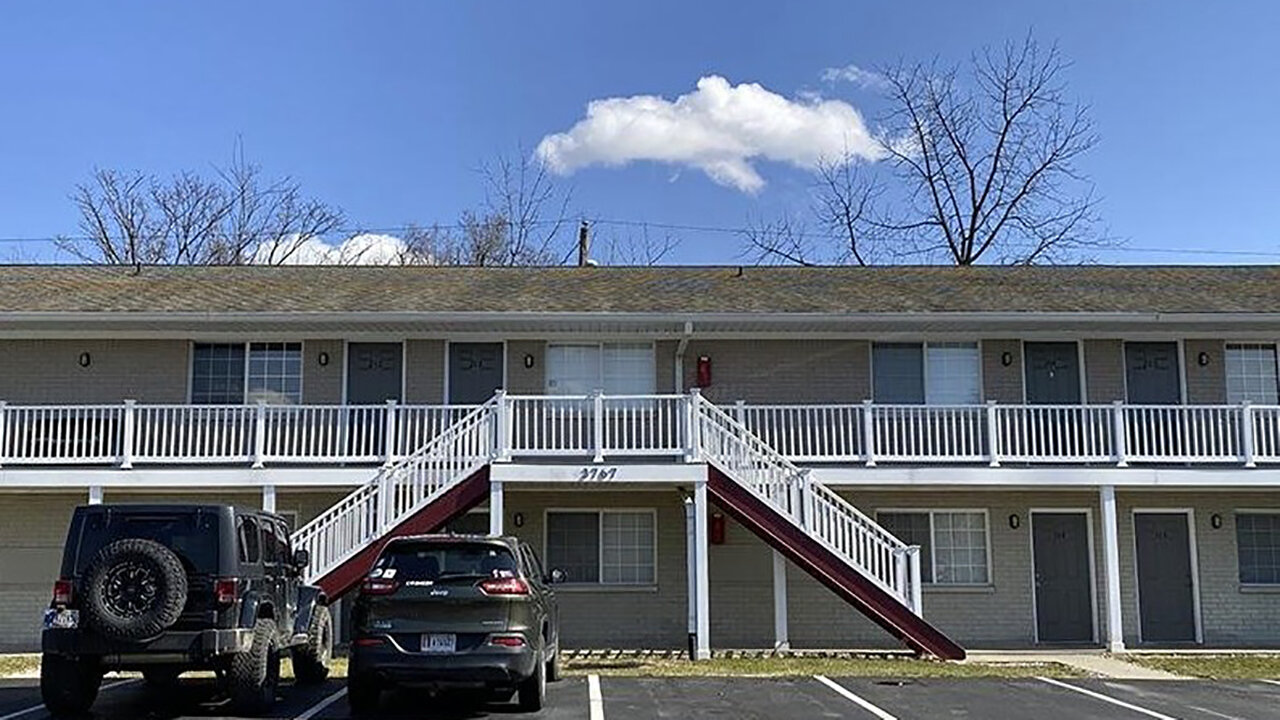 One Somerset Apartments Neighborhood