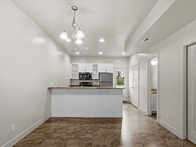 Kitchen and Dining | South Ridge Townhomes in South Jordan, UT