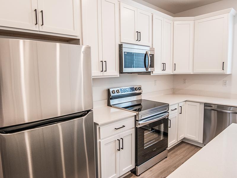 Stainless Steel Appliances | Station Parkway Townhomes in Farmington, UT