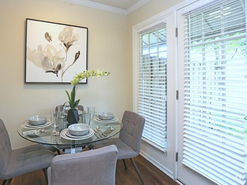 Dining Room | Summers Run Apartments in Asheboro, NC