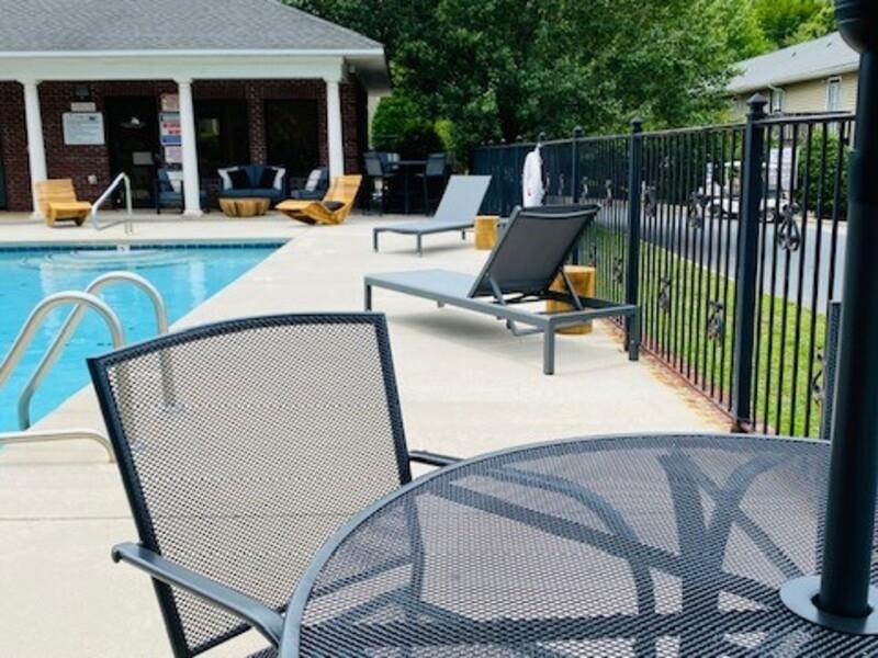 Poolside Table | Summers Run Apartments in Asheboro, NC