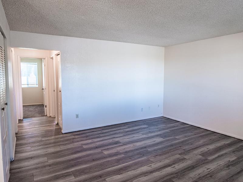 Front Room | The Grove Apartments in Pocatello, ID