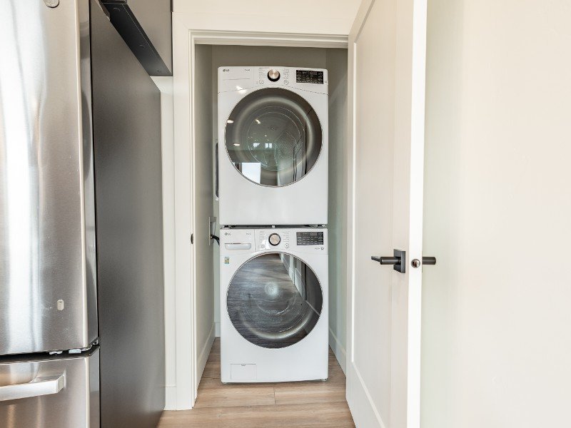 Washer/Dryer Included | The Highland
