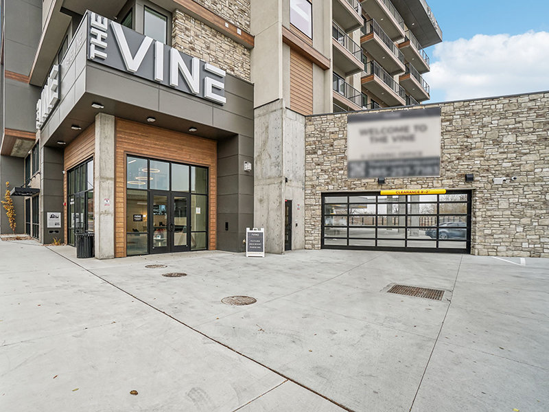 Apartment Complex Views | The Vine