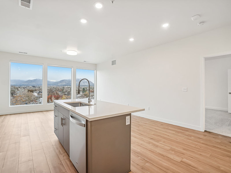 Kitchen Island | The Vine