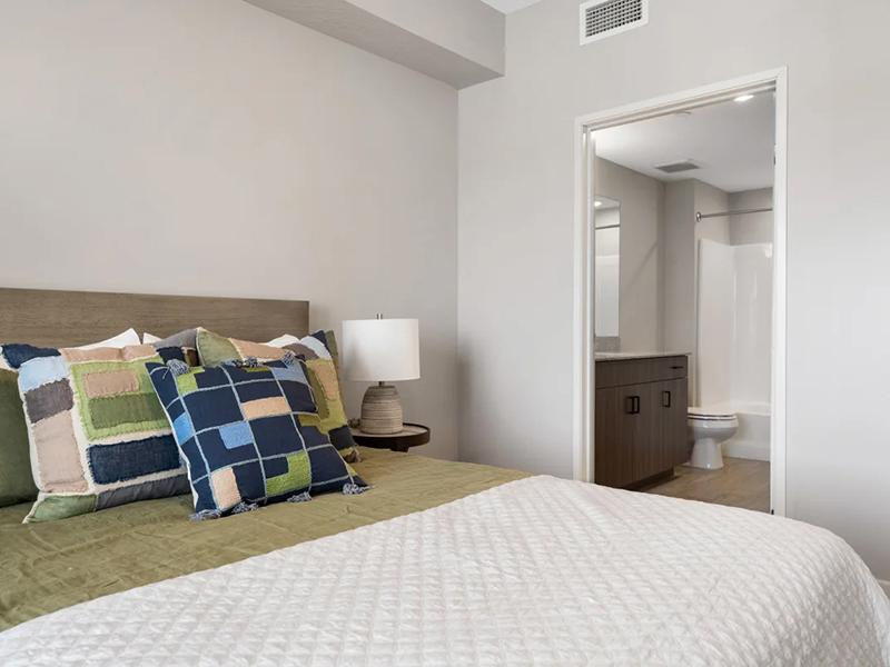 Luxury Bedroom | Trailhead Apartments