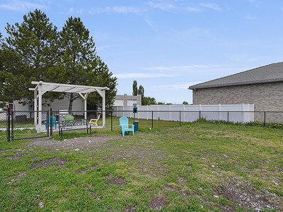 Exterior Views | Twin Creek