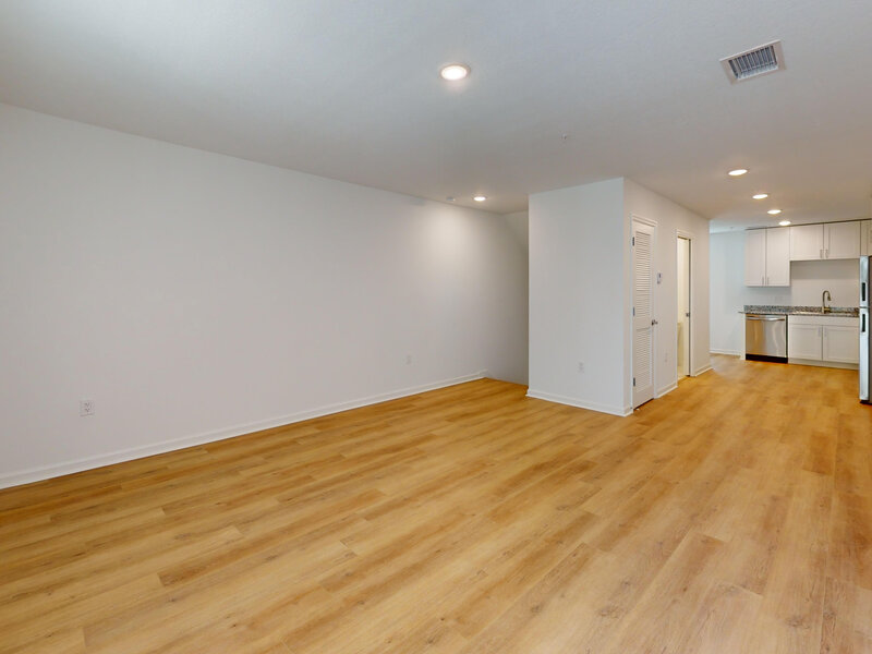 Front Room | 2 Bedroom | Valencia at the Park