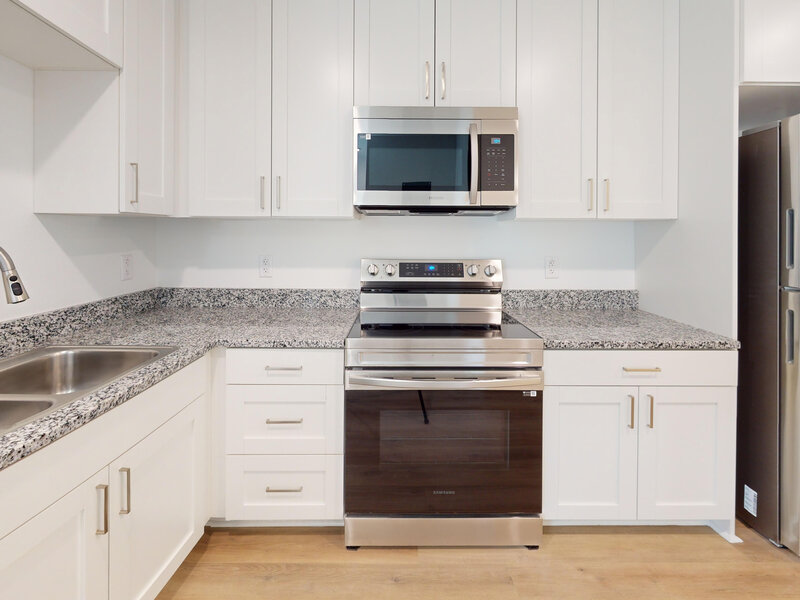 Kitchen | 2 Bedroom | Valencia at the Park