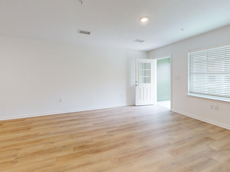 Living Room | 2 Bedroom | Valencia at the Park
