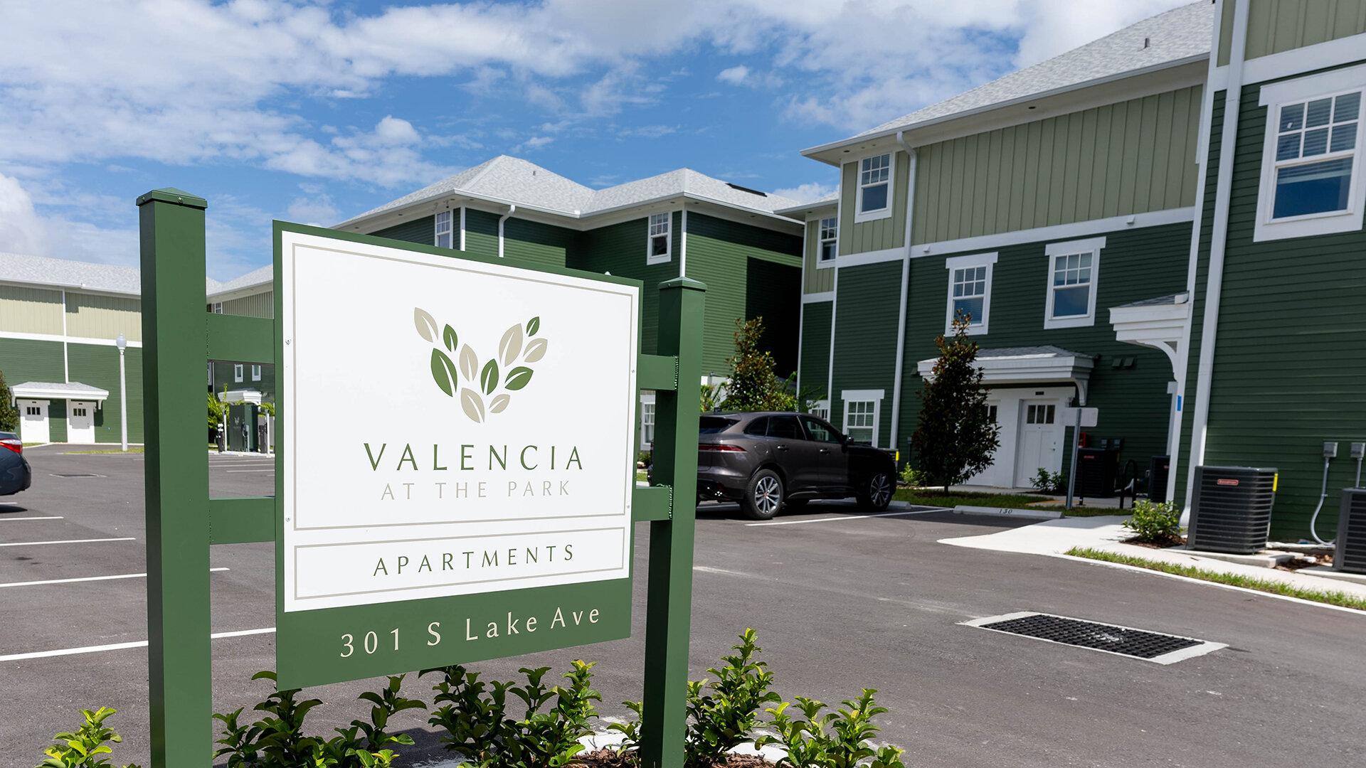 Valencia at the Park Apartments Amenities