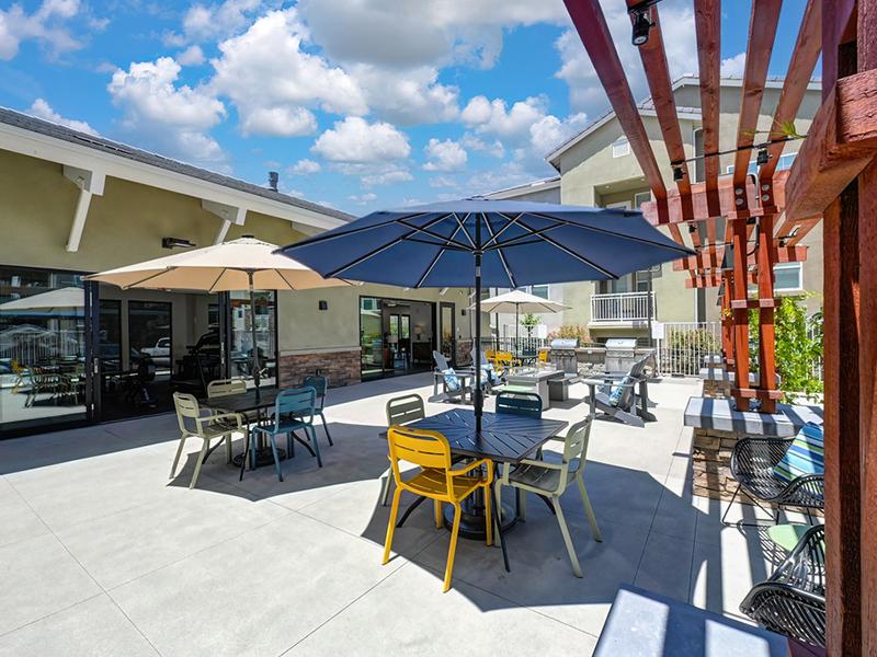 Outdoor Seating | Vela Apartments