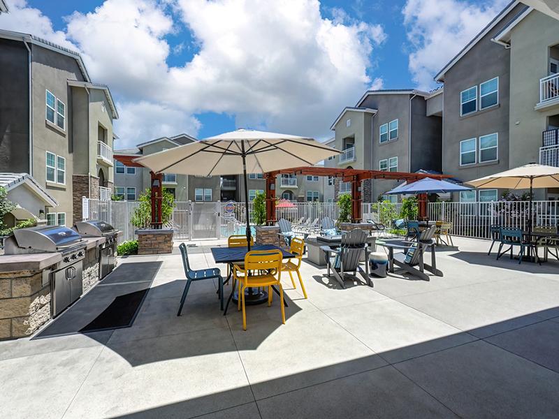 Outdoor Lounge | Vela Apartments