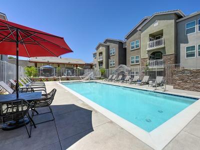 Vela Apartment's Pool | Apartments in Santee, CA