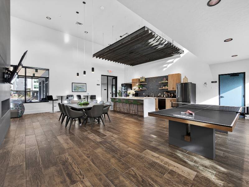 Resident Lounge | Village Apartments
