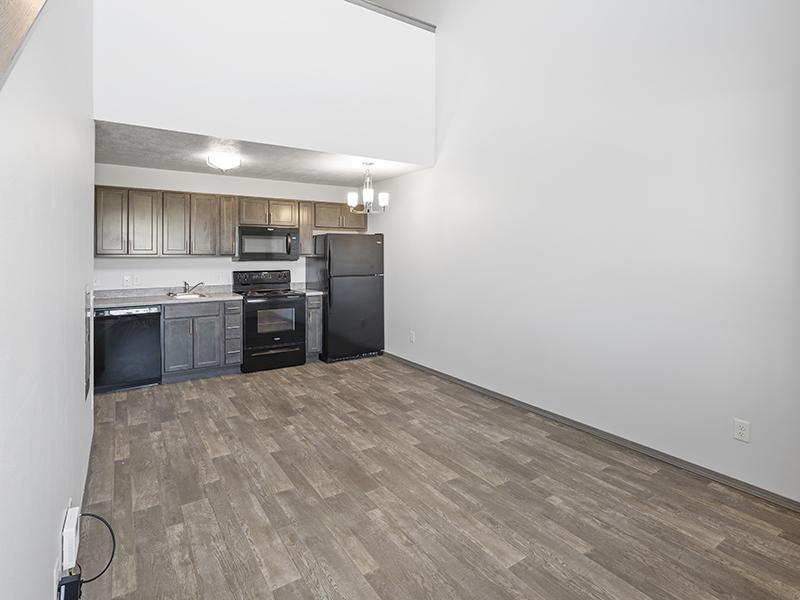 Kitchen | Whisper Ridge Apartments in Sioux Falls, SD