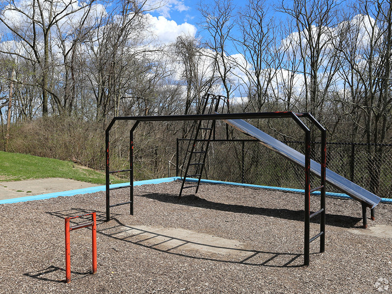 Playground | Wyoming Crossing Apartments
