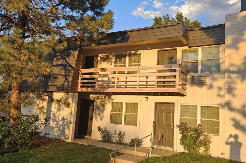 Magnolia Meadows I in Englewood, Colorado